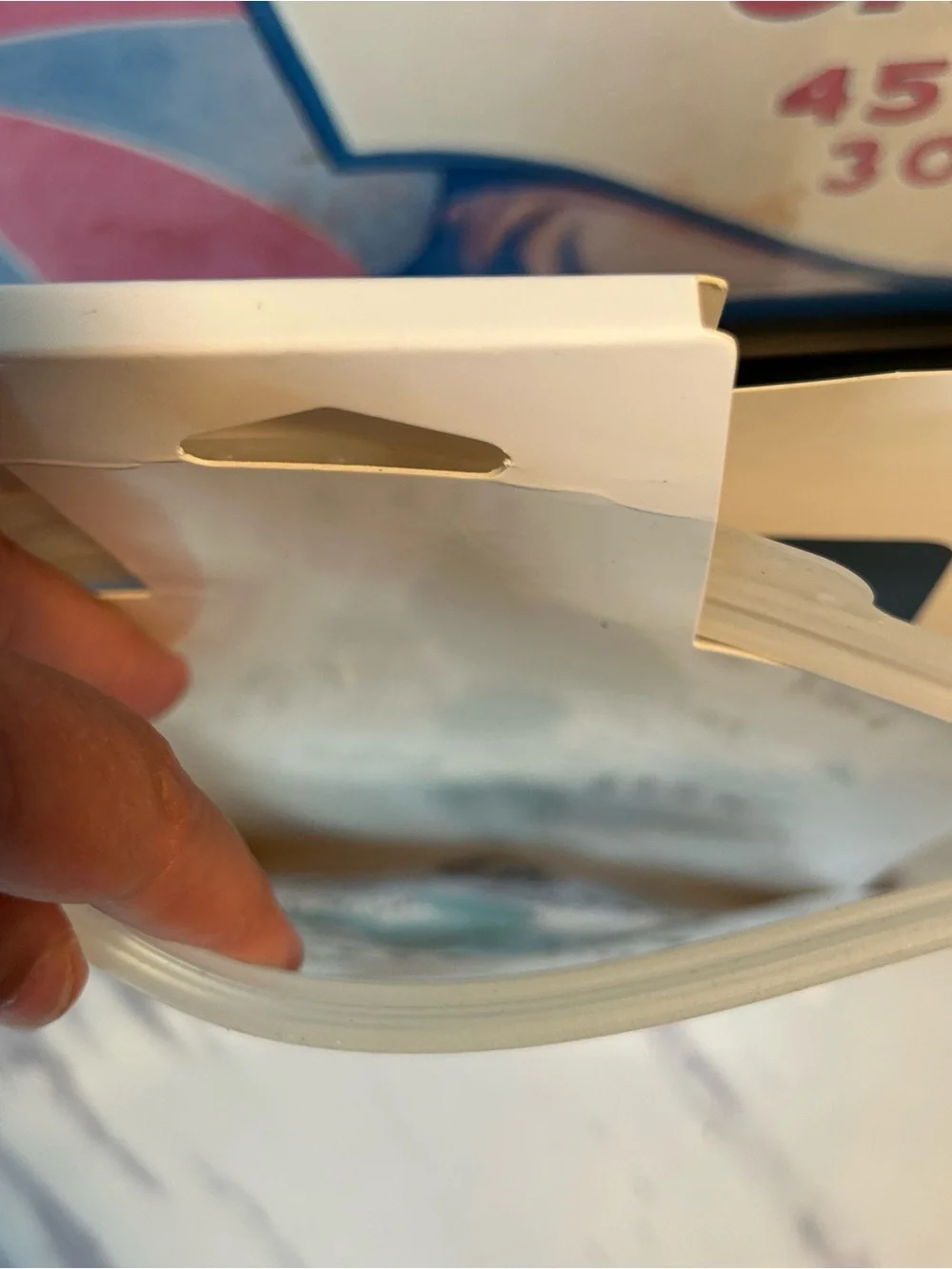 Pyrex Star Wars reusable eco friendly ziplock bag. Microwave/freezer safe.